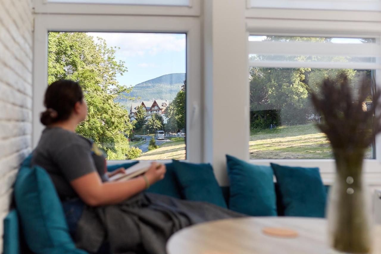 Apartament "Powoli" Z Darmowym Parkingiem Karpacz Dış mekan fotoğraf